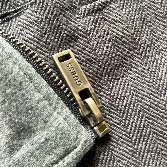 Guess Vest - semi casual size S - Picture 5 of 7